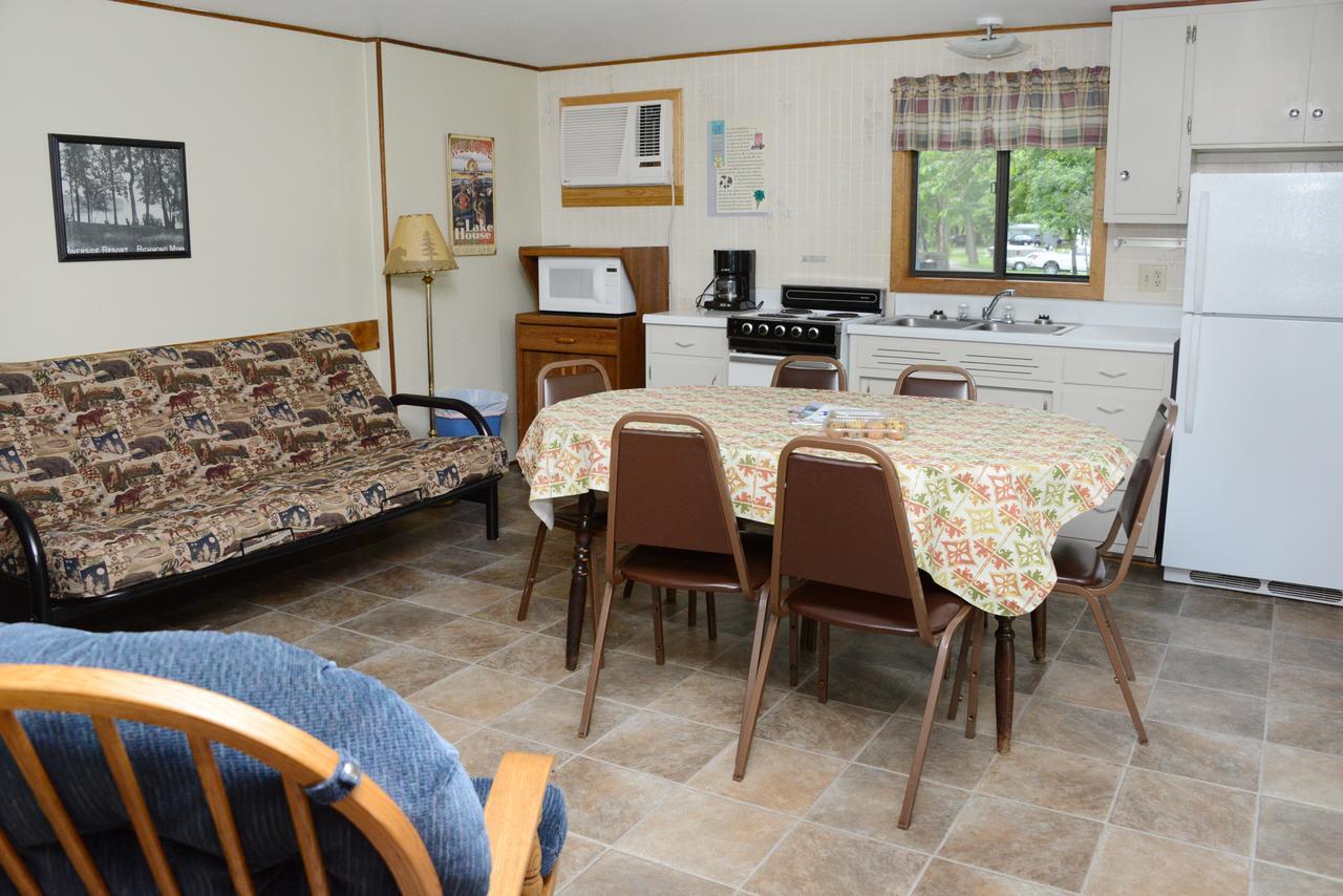 Riverside Resort リッチモンド エクステリア 写真
